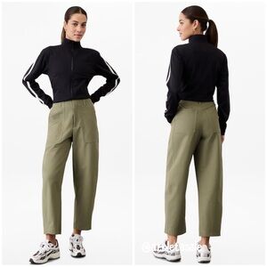 NWOT Athleta Skyline High Rise Barrel Leg Pant | Olive Branch